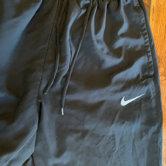 Nike dri fit nylon pants - Picture 2 of 8